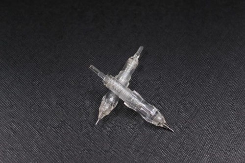 Kartridż WKRĘCANY z metalową rurką - igła do makijażu permanentnego